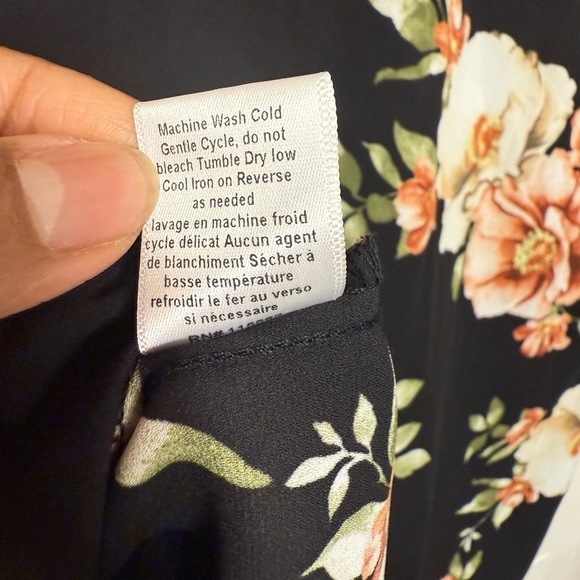 LIKELY Revolve Sophia Floral Mimi Top in Black Multi Surplice neckline Size XS - Picture 10 of 10